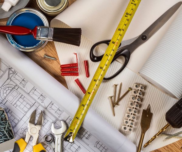 do-it-yourself-construction-tools-and-materials-JE7S2PE